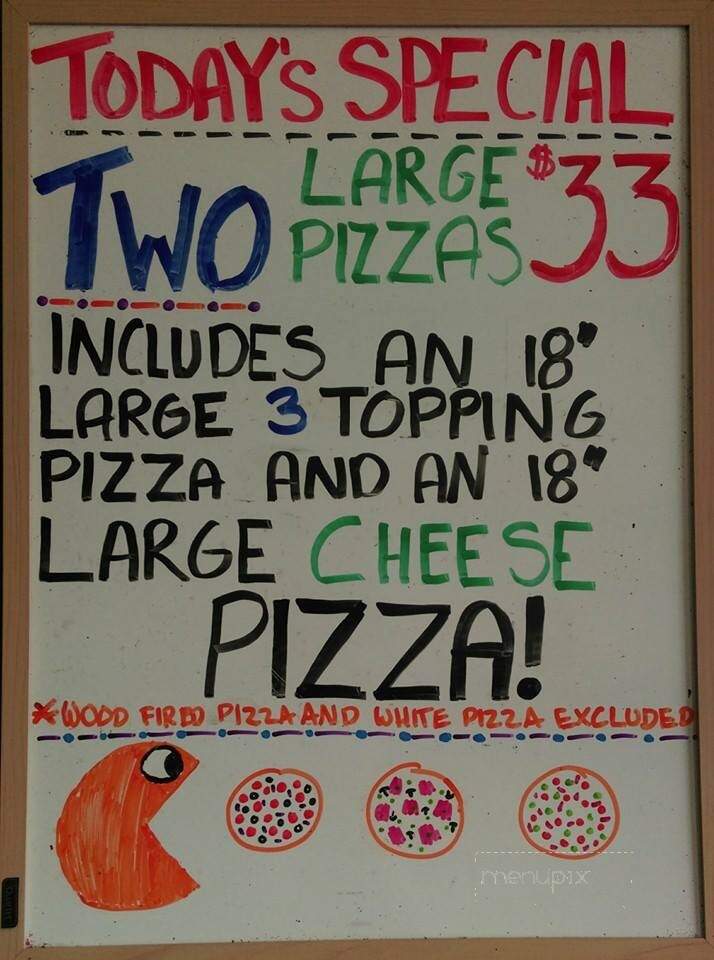 Lina's Pizza - Granby, CO